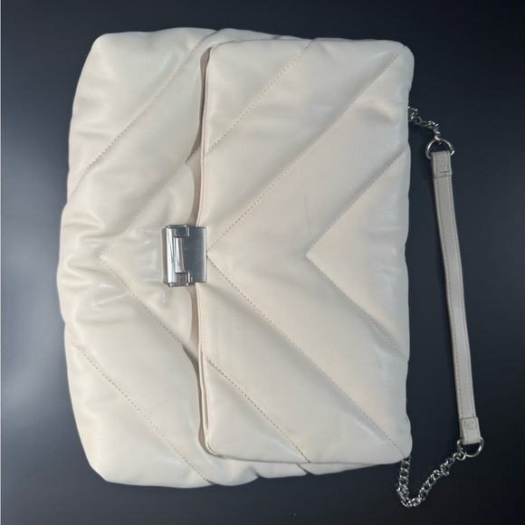 ZARA Cream Quilted Clutch with Silver Accent - Picture 1 of 7